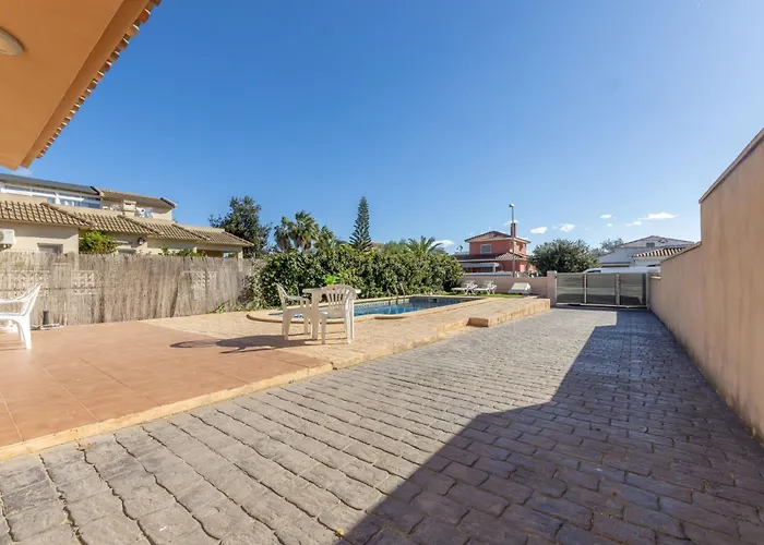 Casa vacanze Hector By Interhome